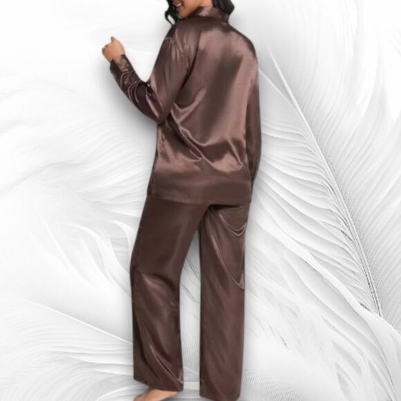 Brown Pajama Set – Long Sleeve Button Top & Wide-Leg Pants (L) - Picture 2 of 8